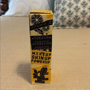 Urban Decay All Nighter Setting Spray - Vibrant Yellow Packaging